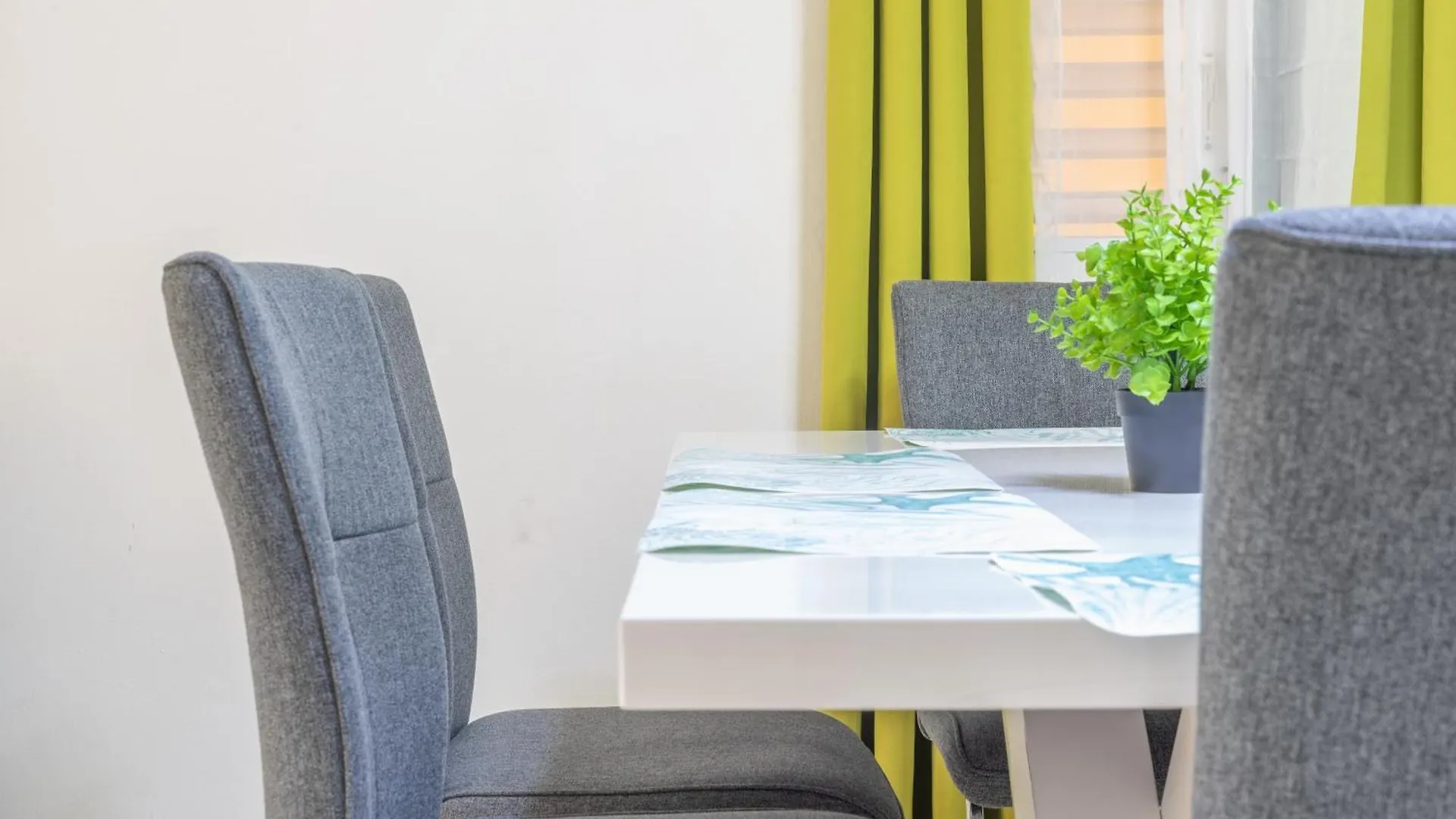 Daire City Center 2Br Gem Urban Comfort Sosúa